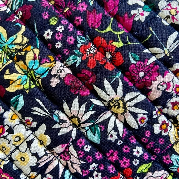 Vera Bradley Itsy Ditsy Floral Brush Up Cosmetic Case - Picture 13 of 15